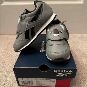 NWT Reebok Royal Classic Jog 2 Koala Sneakers, Gray & Black, Toddler 7